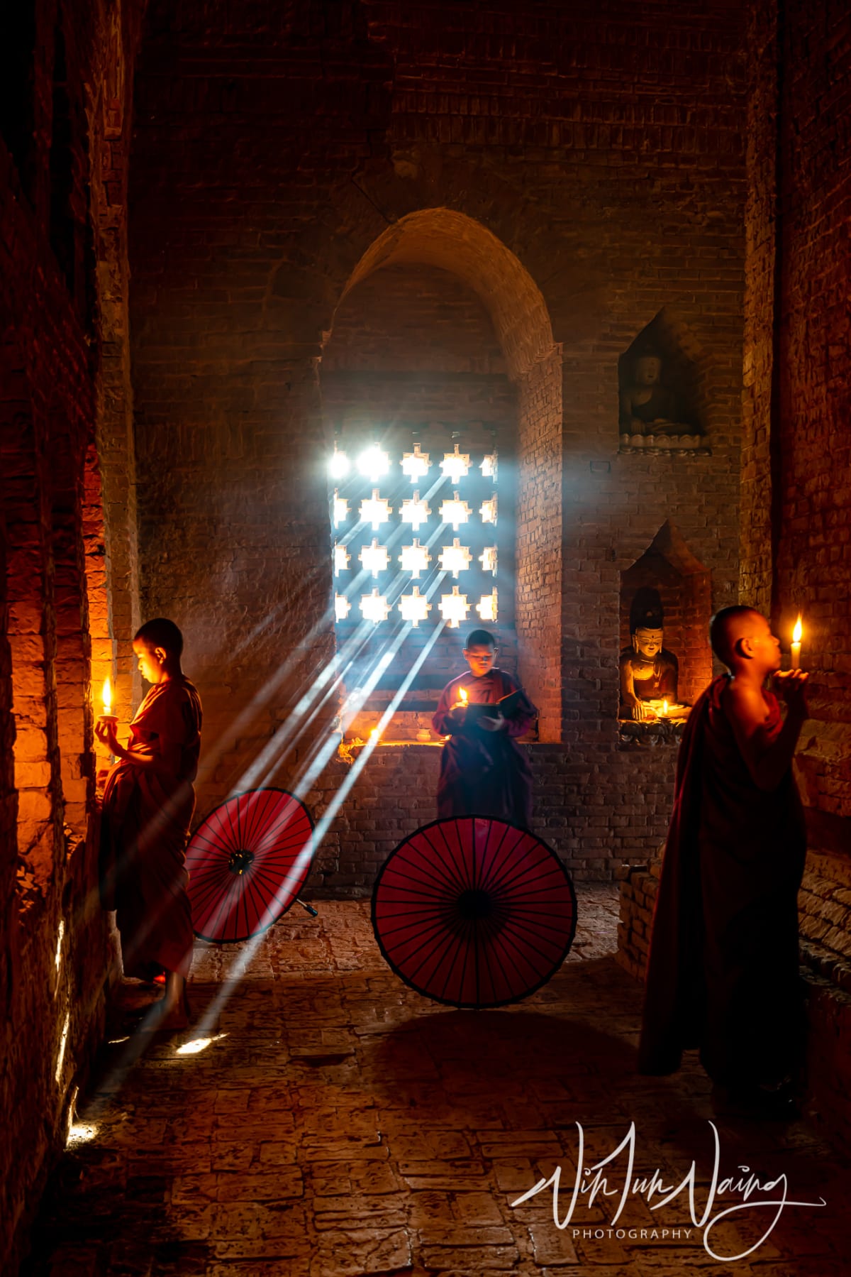 Novices with Rays of Sunlight I — View 07