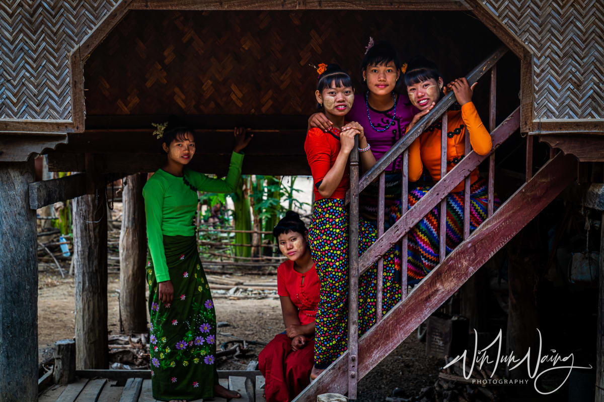 Hcam Rac Wuing and Yaung Pay Suu I — View 08