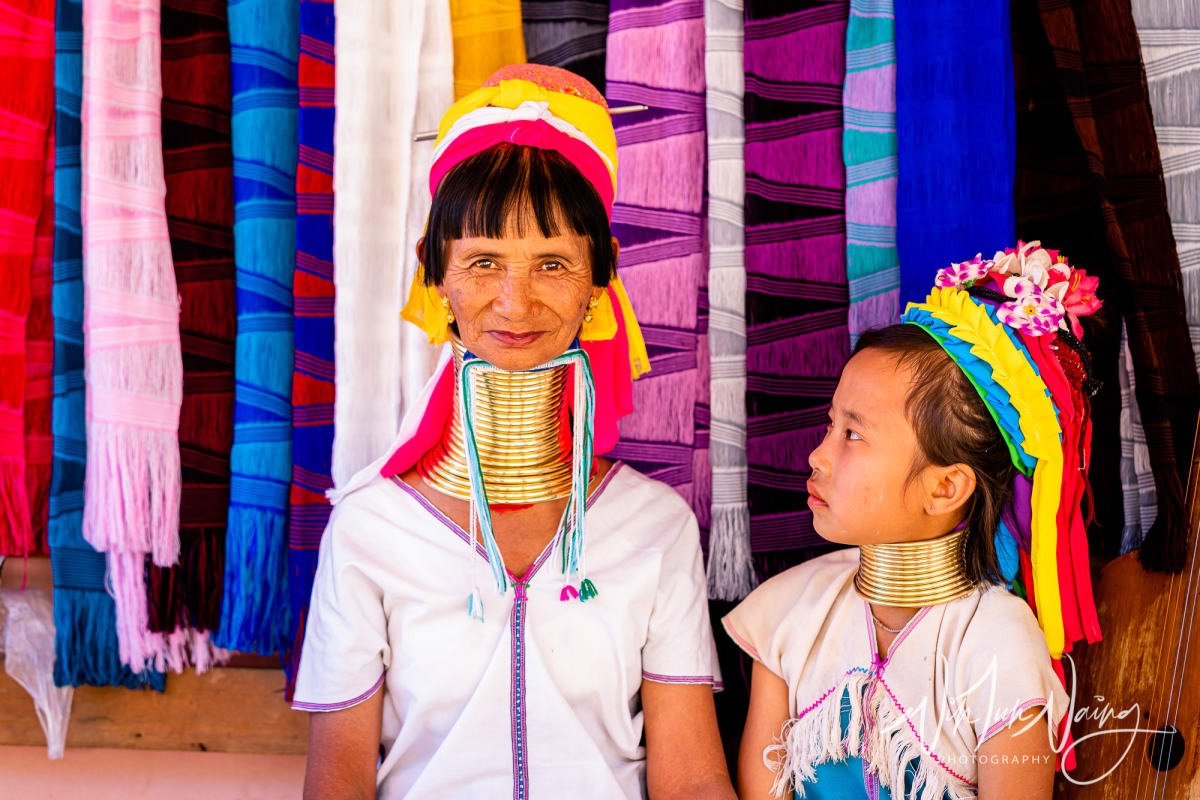 Kayan People — View 04