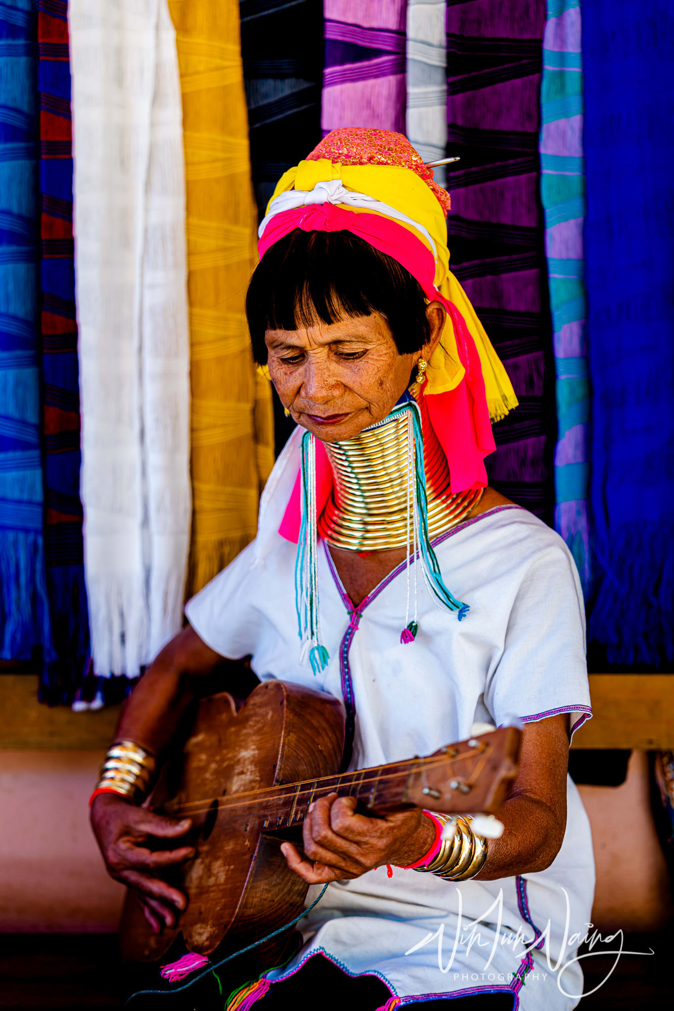 Kayan People — View 03