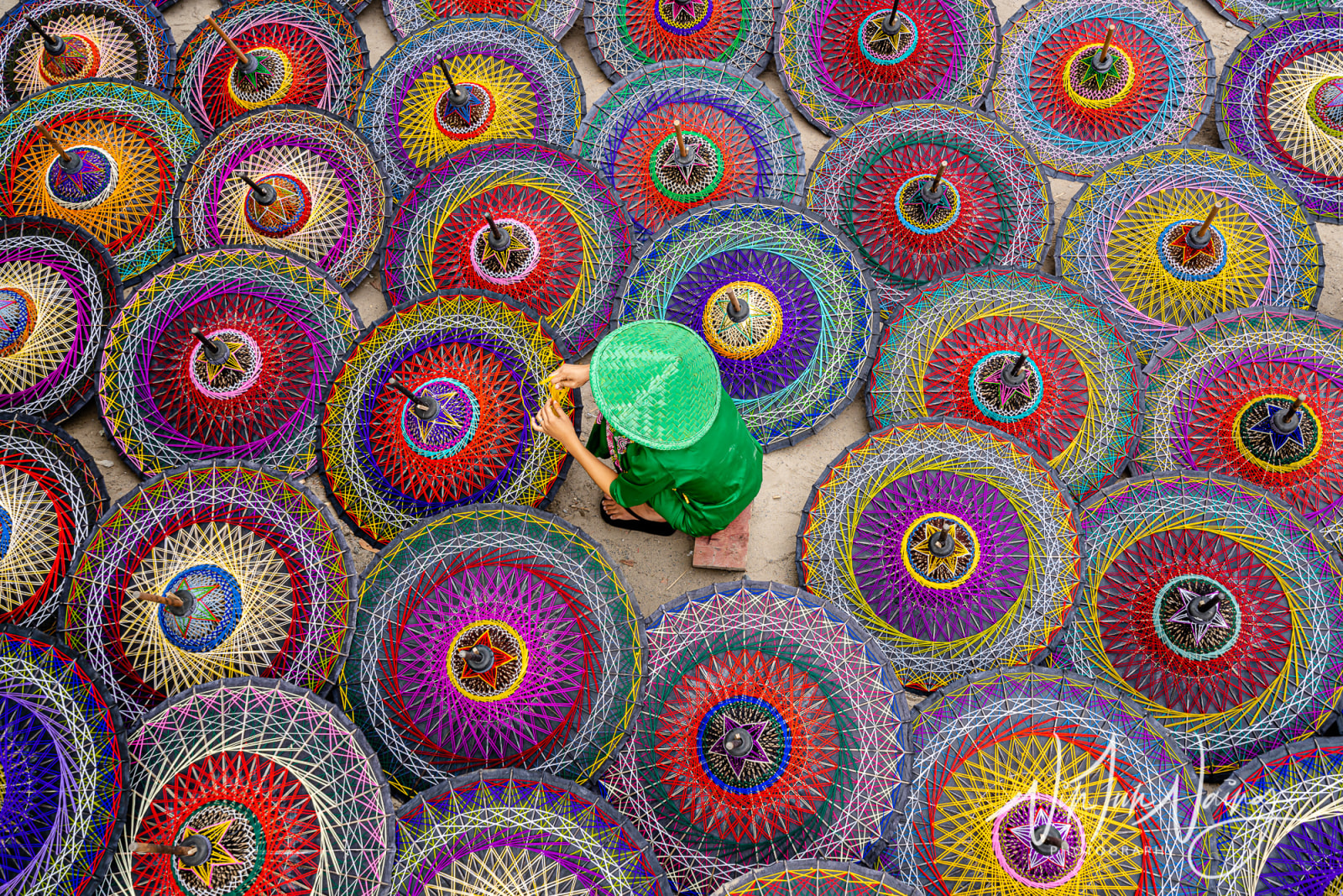 Untangling Umbrellas Yarn — View 01