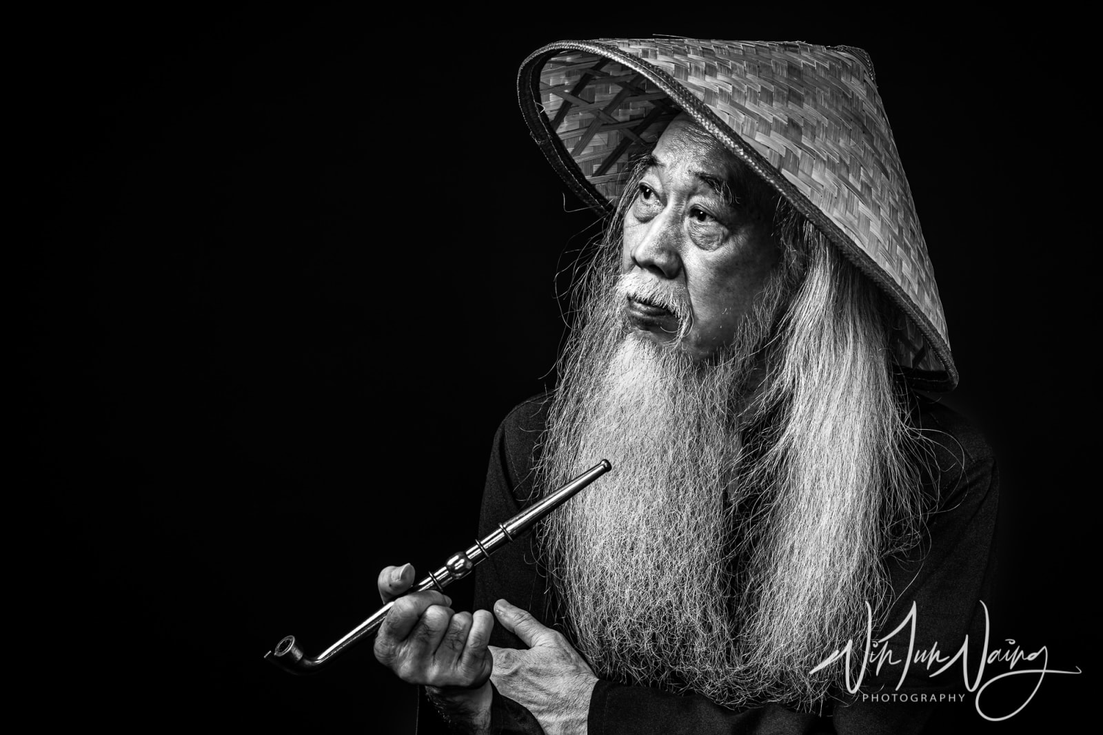 Man with a Pipe IV — View 01
