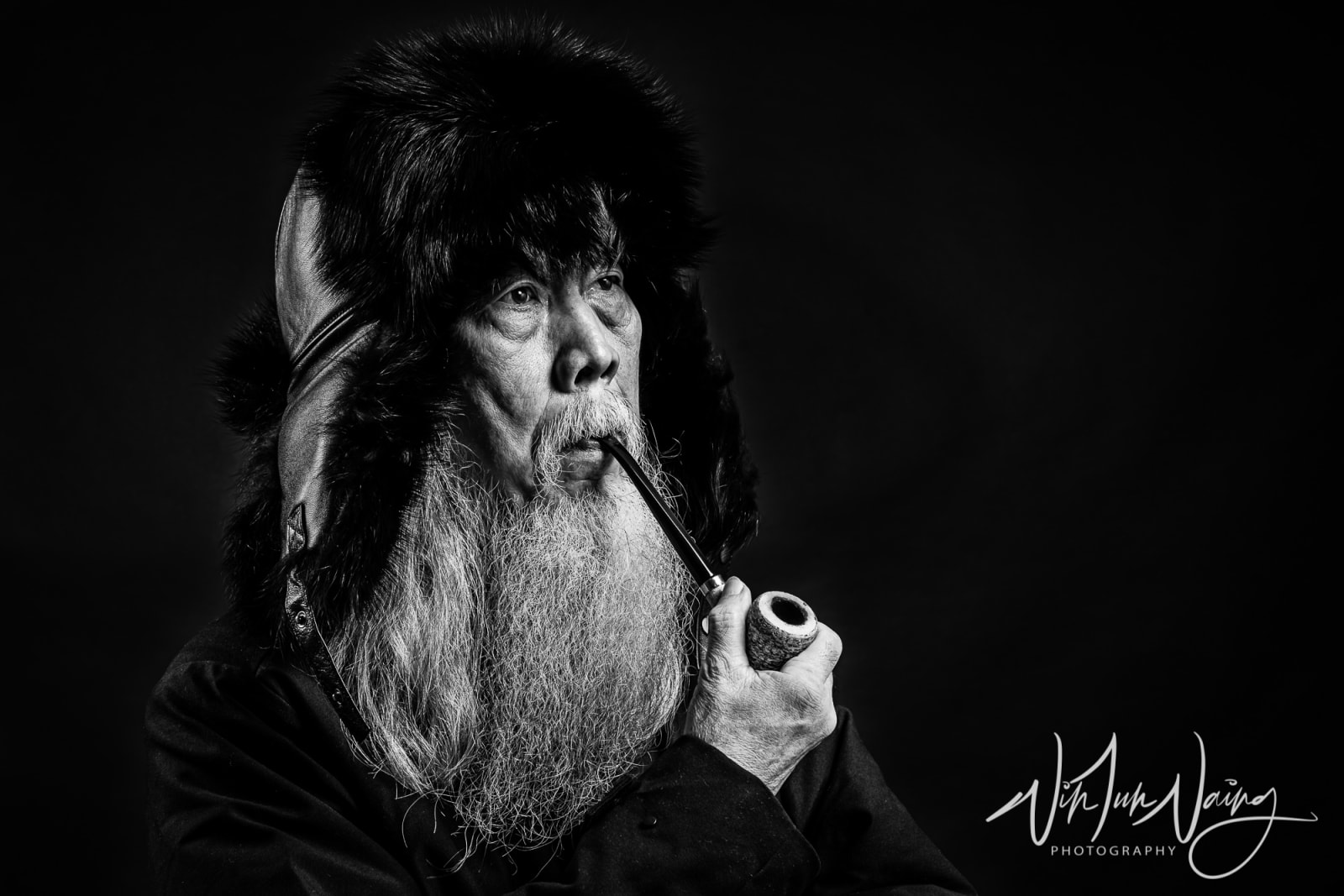 Man with a Pipe X — View 01