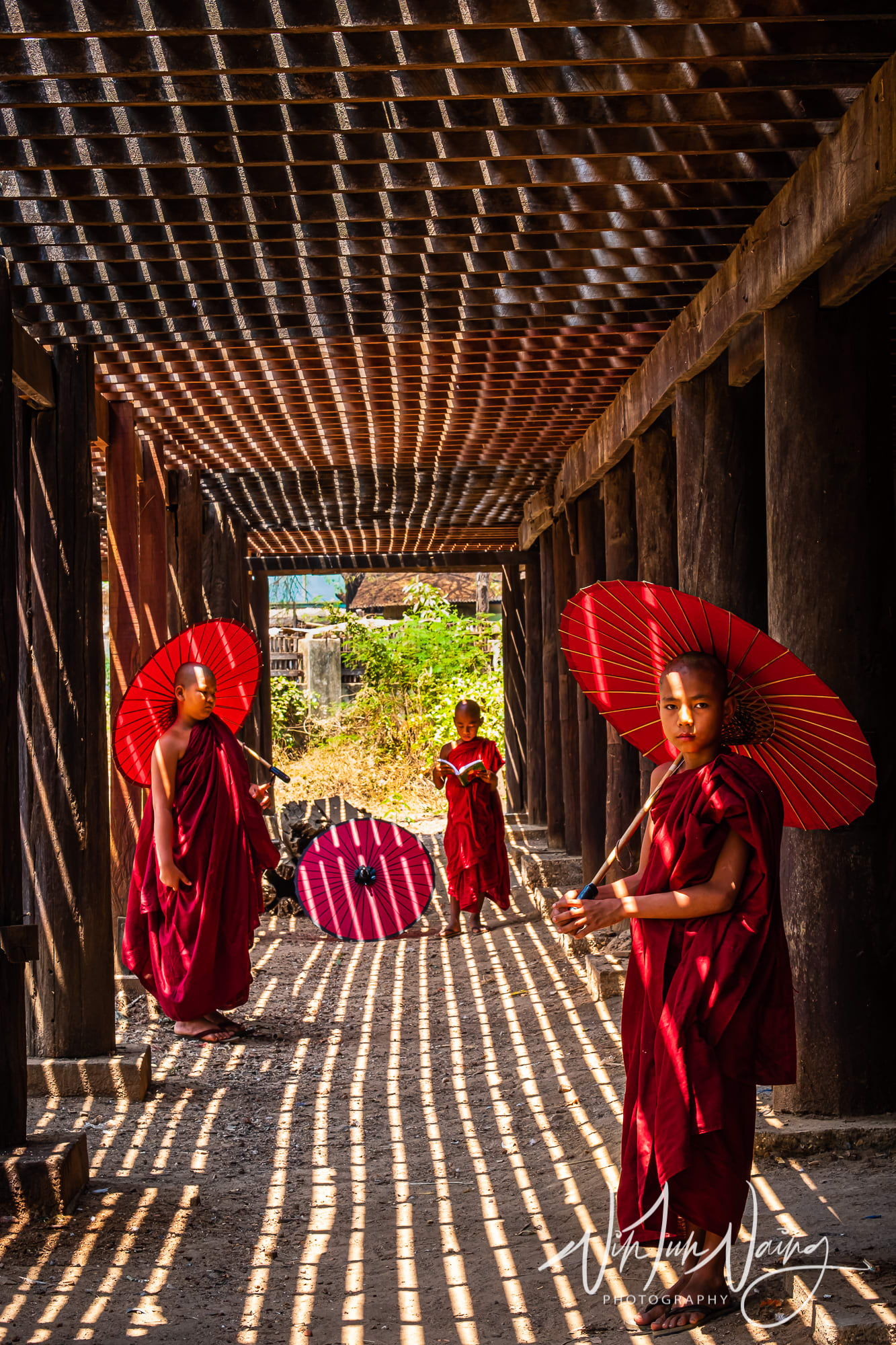 Three Novice at Ancient Temple — View 01