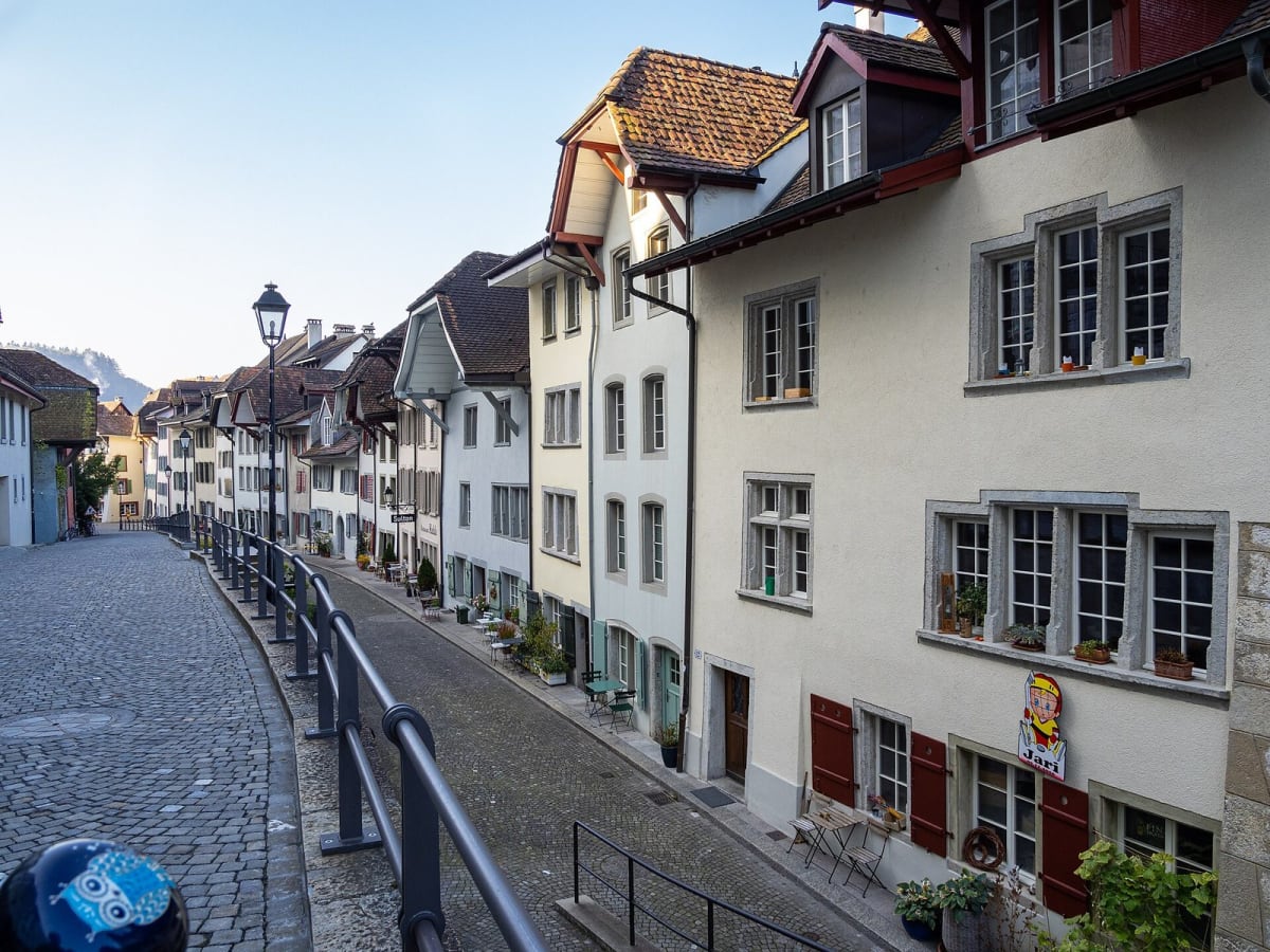 Suisse : un mort et cinq blessés dans une fusillade lors d'une fête à Aarau