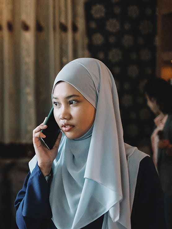 An HSBC colleague on a call