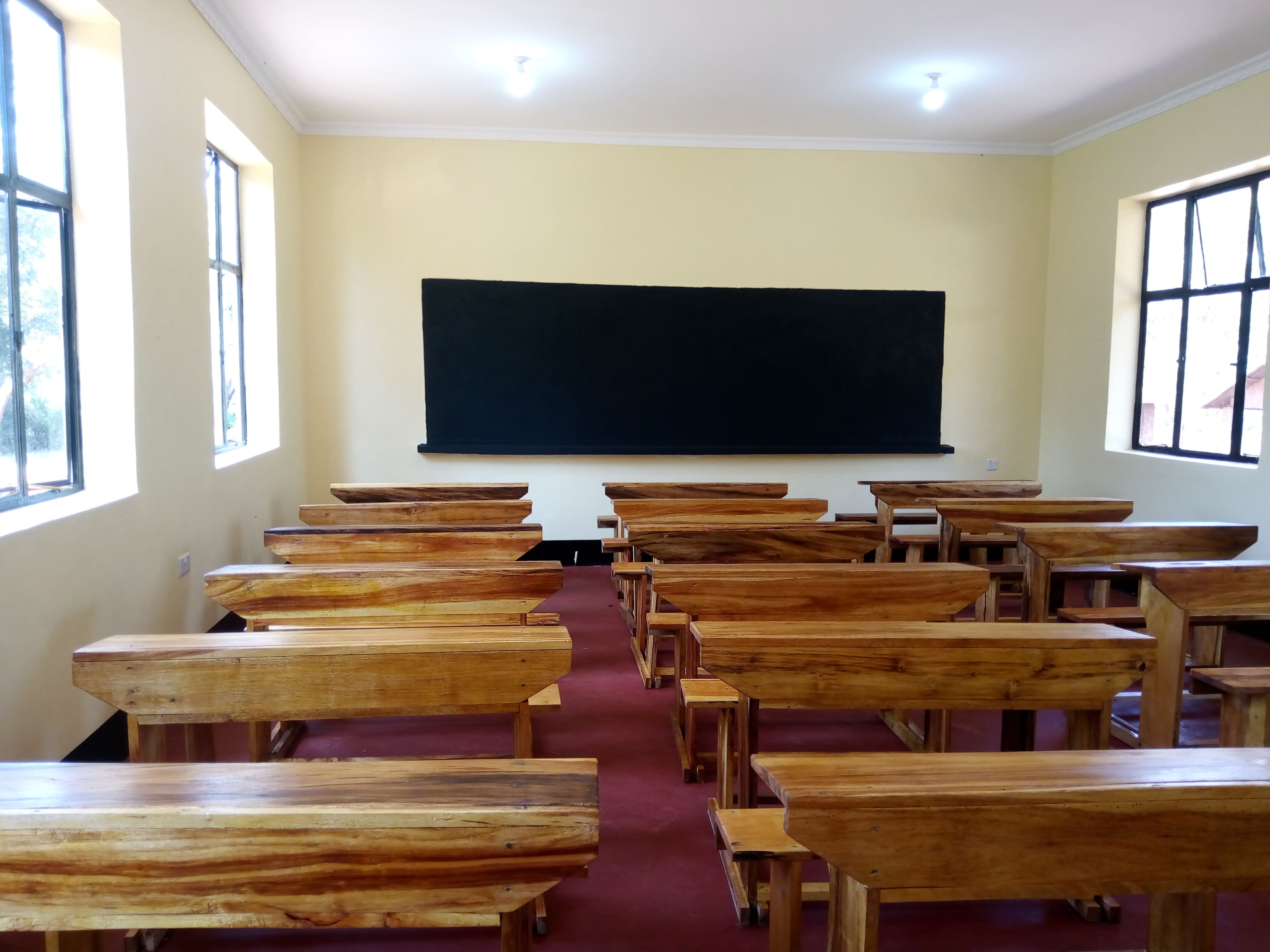 6.30 - Project 2021 - Arri primary classroom - Indoor.jpg