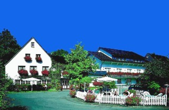 Beispielarbeit von Clemens Bedachungen - veröffentlicht auf Dachdecker.com