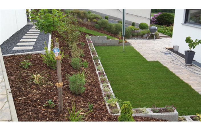 Beispielarbeit von Landschaftsbau Michael Hofmann - veröffentlicht auf Gartenbau.org