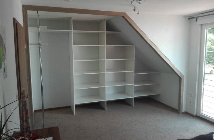 Beispielarbeit von Moebelraum Düsseldorf - veröffentlicht auf Tischler-Schreiner.org