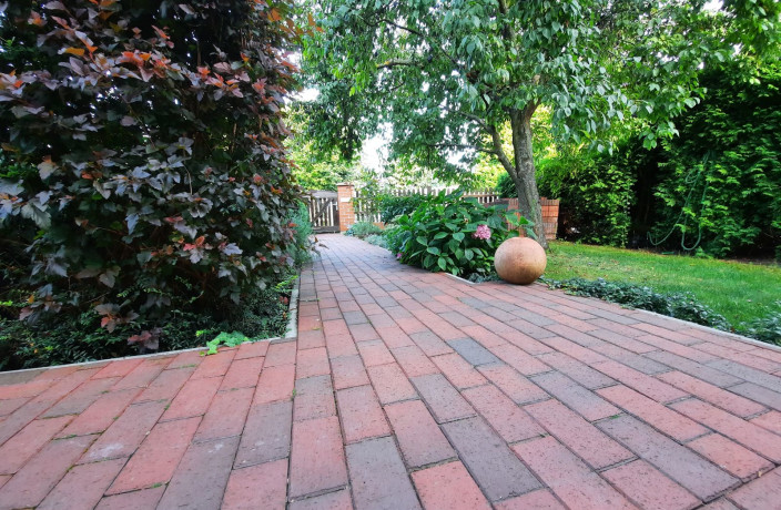 Beispielarbeit von GaLaBau Vision GmbH  - veröffentlicht auf Gartenbau.org