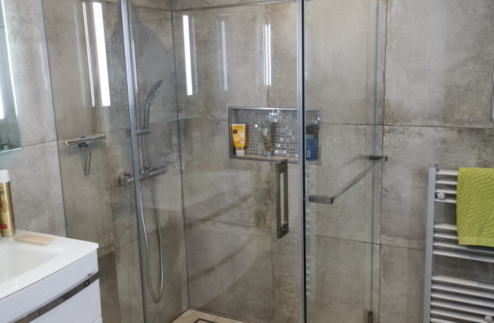 Beispielarbeit von MEINE GLAS DUSCHE - veröffentlicht auf Glaserei.org