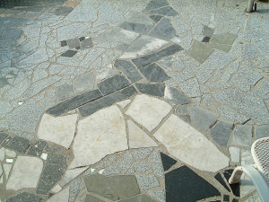 Granitfliesen_geflammt