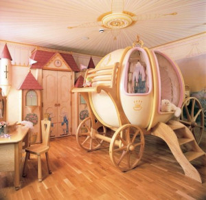Autobett aus Holz-Kutsche