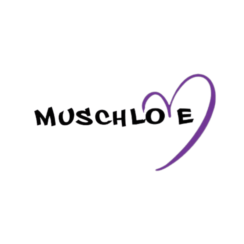 Black text spelling "MUSCHLOVE" is in the foreground, with a purple heart shape forming the "O" and extending into the background.