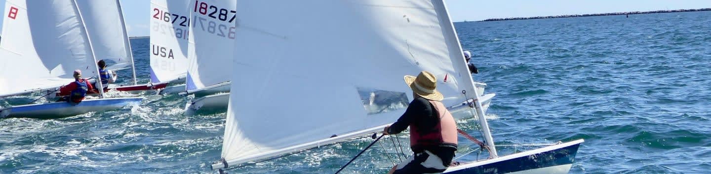 Community Sailing School At Pistakee