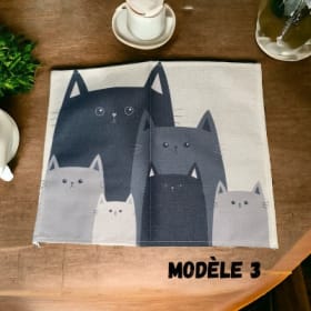 Napperon - Famille de chats item