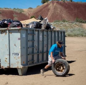 Clean Up Volunteer item