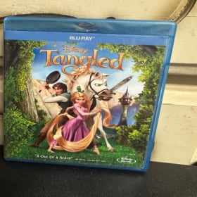 Tangled blueray item