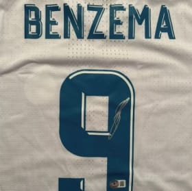 Karim Benzema Autographed Jersey item
