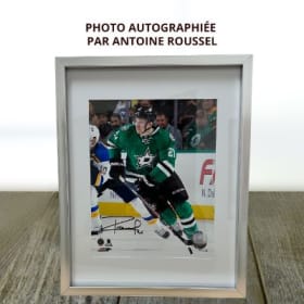 Photo autographiée par Antoine Roussel item