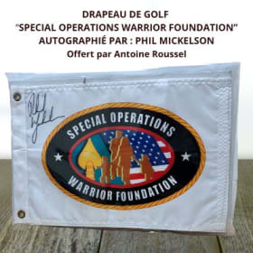 Drapeau de golf autographié par : Phil Mickelson item
