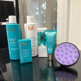 Haircare Gift Bundle item