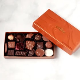 SMALL CHOCOLATE GIFT BOX ASSORTMENT item