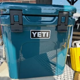 Yeti - Roadie 24 Hard Cooler (Agave Teal) item
