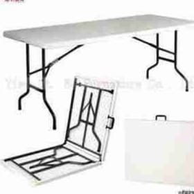 Table plastique divisé en deux 30″ X 6′ item