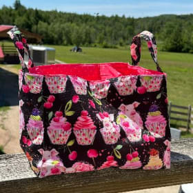 Pigs and Cupcakes tote! item