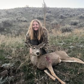 Private Ranch Doe Deer Hunt item