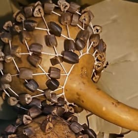 TCHOUA en calebasse item