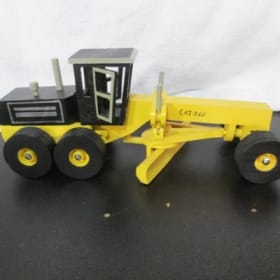 Niveleuse en bois item