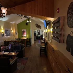 HydeAway Inn $25 gift card for restaurant item