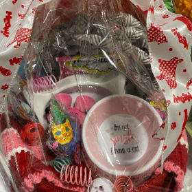 Cat Lover's Basket item