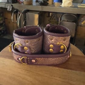 Collar and Cuff Set item