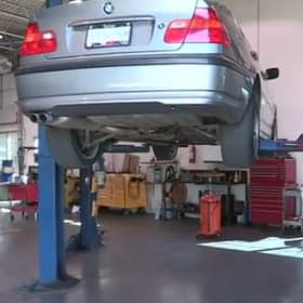 Williams Automotive Service - 1 x Standard Oil Change item