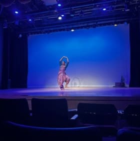 Digital Banner on Stage item