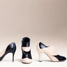 Elegnano shoes of your choice, for women or men item