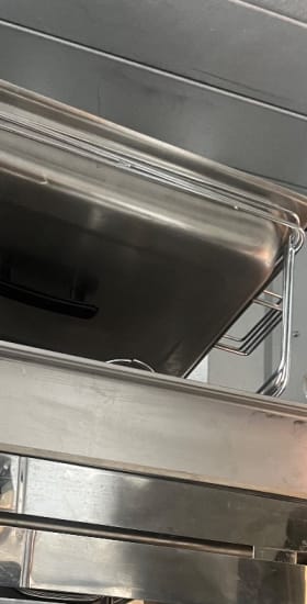 Deluxe 8 Qt. Full Size Stackable Chafer item