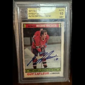 Carte de collection Autographiée par Guy Lafleur item