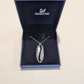 Swarovski Pendant item