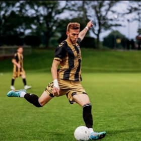 1 Hour Training Session with Travis Ward - Defender item