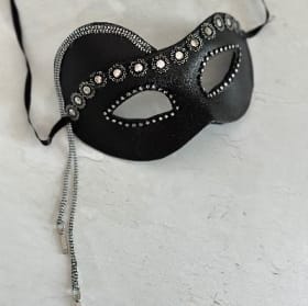 Masque #10 item