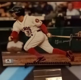 Jose Altuve Hand Signed Photo item