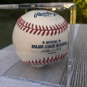 #103: Dave Winfield Signed Baseball ($100 VALUE) item