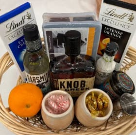 Old Fashioned Basket item