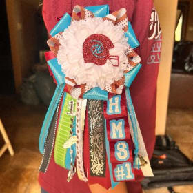 Spirit Mum 8" with Garter item