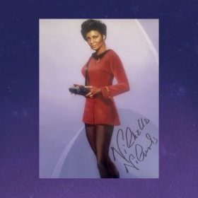 Signed 8"x10" Nichelle Nichols as Lt. Uhura (A) item